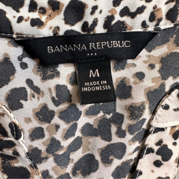 Banana Republic SS Print Dolman Blouse Medium Animal Spot Neutral Black Tan - Picture 4 of 6